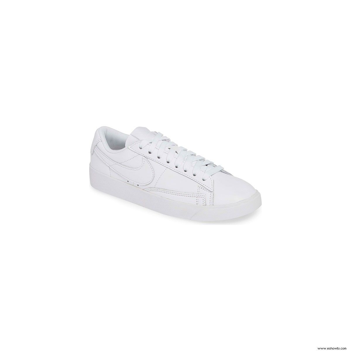 7 elegantes zapatillas blancas que querrás usar con todo 