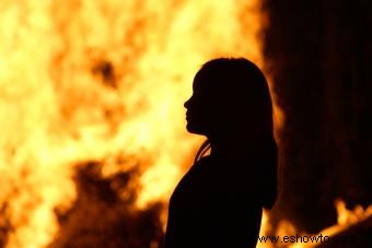 75 nombres de chicas enérgicas que significan fuego