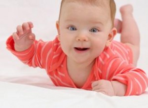 Más allá del rosa y el azul: 14 nombres de bebé de género neutro que inspiran