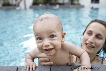 Lo que necesita saber sobre las lecciones de natación para bebés