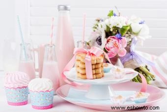 6 bonitos ponches rosas para baby showers (recetas fáciles)