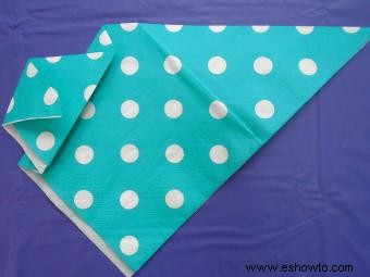 Ideas fáciles y adorables para doblar servilletas para baby shower