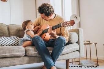 Los efectos enriquecedores de tocar música para bebés