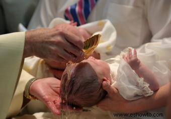 ¿Qué sucede en un bautismo luterano?