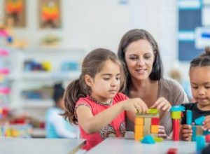 Guía para evaluar currículos de cuidadores infantiles: Elige con total confianza