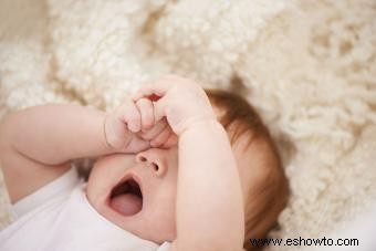Cómo establecer una rutina para la hora de dormir del bebé
