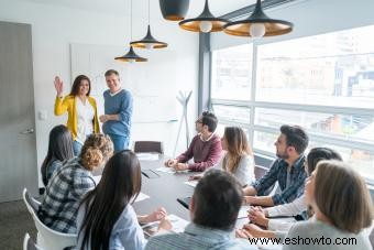 Qué hace una junta asesora sin fines de lucro (y cómo formar una)