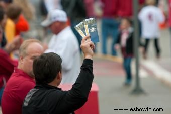 Cómo conseguir entradas para fútbol universitario