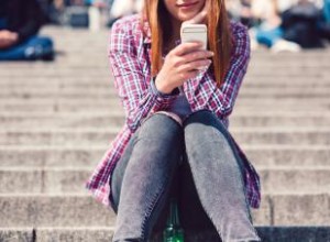 Etiqueta en Citas en Línea: Qué Decir Después de  Hola  para Conectar Realmente