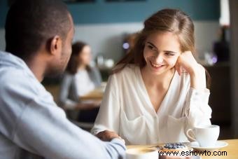 61 grandes formas de iniciar conversaciones románticas
