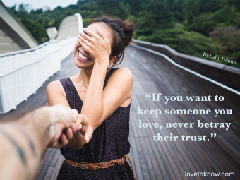 40 citas de confianza en las relaciones para construir una conexión