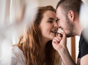 Cómo descubrir tu medidor de romance personal: Evalúa la química en tu relación