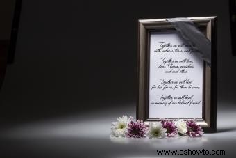 Poemas obituarios para conmemorar a sus seres queridos