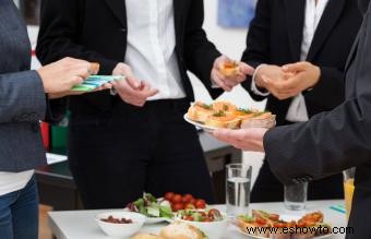 Ejemplos de menús de comida funeraria:buffets y aperitivos