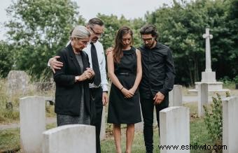 Qué ponerse para un funeral en verano:8 ideas de atuendos 