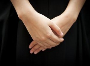 Qué ponerse para un velatorio: guía de vestimenta adecuada y respetuosa