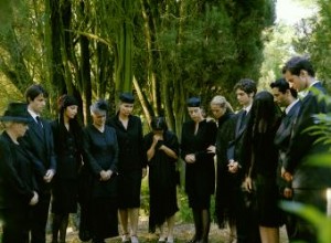Funerales Humanistas: Celebrando la Vida Única del Individuo sin Religión