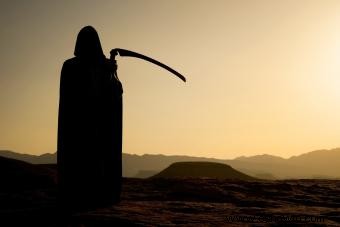 Comprender los símbolos de la muerte:orígenes y significados
