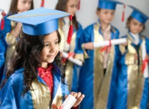 Poemas para la Graduación Preescolar: Tiernos Versos para Niños y Maestros