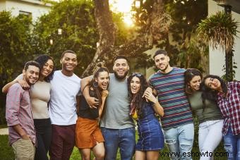 Familia versus amigos:comparación de relaciones clave