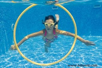 10 juegos familiares en la piscina que causarán sensación