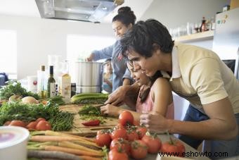 Más de 100 cosas divertidas para hacer en familia (que no costarán ni un centavo)