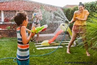 Más de 100 cosas divertidas para hacer en familia (que no costarán ni un centavo)