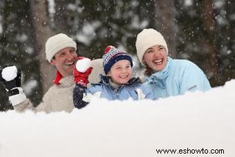 12 actividades en la nieve para ayudar a los niños a explorar la maravilla del invierno