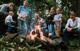 25 ideas para fotos familiares grandes que son inteligentes (y prácticas)