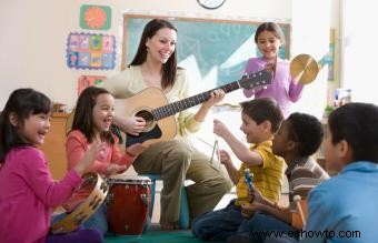 12 actividades musicales para que exploren los niños