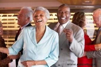Actividades grupales divertidas para personas mayores