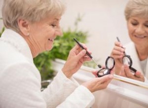 Consejos de maquillaje de ojos para personas mayores