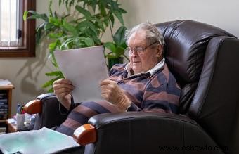 7 mejores sillones reclinables para personas mayores (comodidad y calidad)