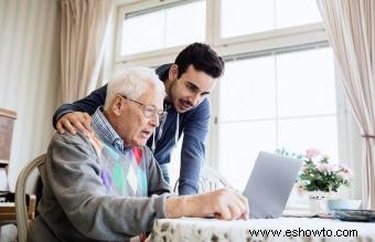 Redes sociales para personas mayores simplificadas:consejos y herramientas