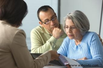 Habilidades de trabajo social para trabajar con personas mayores