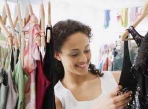 Guía práctica: Cómo encontrar vestidos de fiesta y graduación baratos sin renunciar al estilo