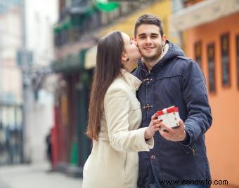 Ideas de regalos para un novio adolescente