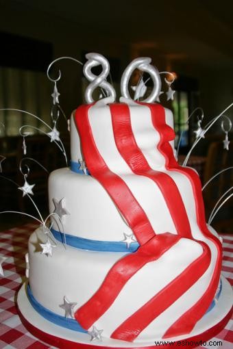 Pastel de la bandera estadounidense y fondant