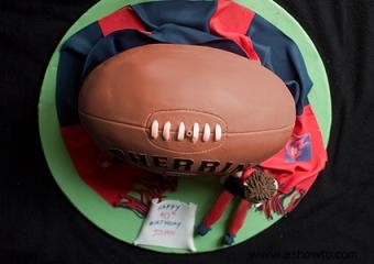 Cómo hacer un pastel de fútbol