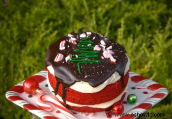Ideas fáciles para decorar pasteles de Navidad