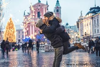 Poesía navideña romántica para demostrar tu afecto