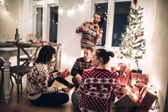 7 divertidos juegos de intercambio de regalos de Navidad para familiares y amigos 