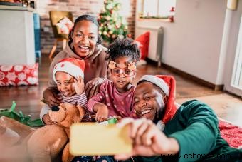 Cómo tomar tus propias fotos navideñas:consejos e ideas