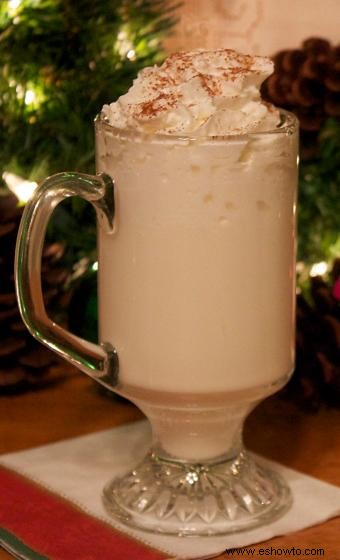 17 recetas de bebidas navideñas calientes para calentar las fiestas