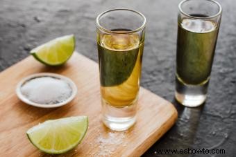 Mezcal vs. Tequila:7 diferencias que debes saber