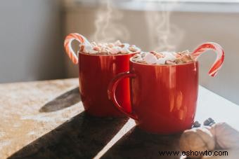 Chocolate caliente con licor de menta para calentar el alma