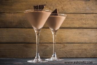 Receta clásica de martini de chocolate y variaciones decadentes