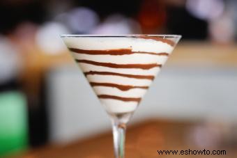 Receta clásica de martini de chocolate y variaciones decadentes