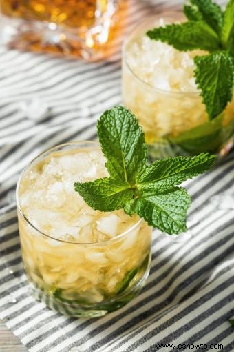 Receta clásica de julepe de menta y variaciones ganadoras