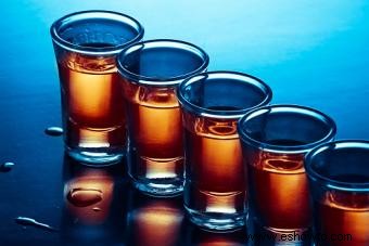 10 recetas divertidas de tragos de alcohol para comenzar la fiesta